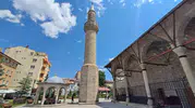 Erzurum'un asırlık sırrı: Cami minareye değil, minare camiye ev sahipliği yapıyor