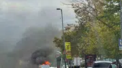 Vatan Caddesi'nde korku dolu anlar: Seyir halindeki araç bir anda alev topuna döndü