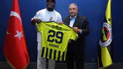 Sarı-lacivertli camiada nostalji rüzgarı: Emenike yuvaya döndü