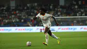Galatasaray'da beklenen an geldi: İki yıldız isim ilk kez sahneye çıktı