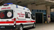 Siirt'te fıstık hasadı yolunda büyük panik: Tarım aracı devrildi