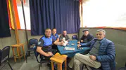 Bozüyük'te çay molası güvenlik dersine dönüştü: Polis kıraathanelere indi