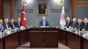 İhracatın yeni rotası Ankara'da çizildi: Bakan Bolat'tan TİM yönetimine kritik mesaj