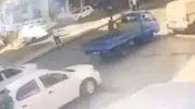 İzmir'de saniyelerle gelen dehşet: Park halindeki aracın kapısı bisikletliyi hayattan kopardı