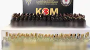 Milas yolunda şüpheli duruş: Bagajdan çıkanlar ekipleri bile şaşırttı