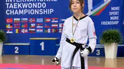 Bilecikli Zeynep Bulgaristan'da zirveye adını yazdırdı