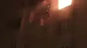 Sur'da gece yarısı dehşeti: Sekiz katlı binada alevler yükseldi