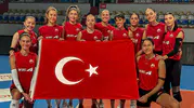 İzmir voleybol şölenine hazırlanıyor: Devler sahne alıyor