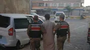 Karaköprü'de operasyon: Uzun süredir aranan hükümlü kıskıvrak yakalandı