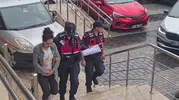 Adliye önünde skandal sözler: Kızını zincire vuran babadan pişkin savunma