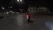 Trafikte şaşkınlık dolu anlar: Arkadaşının hatasını kahkahalarla kaydetti