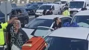 Kuzey Marmara Otoyolu'nda gişe paniği: Dört araç birbirine girdi