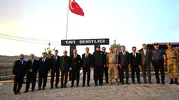 Vali Baruş'tan duygusal ziyaret: Şehit ailelerinin kapısını çaldı
