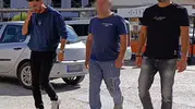 Huzur ararken dehşeti yaşadılar: Mezarlıkta baltalı hesaplaşma