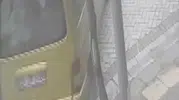 Zeytinburnu'nda korku dolu anlar: Kavşakta çarpışan araçlardan birinde çocuk yaralandı