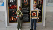 Evlatlarının ismini taşıyan okulda hüzünlü buluşma: Şehit anne ve babasından duygusal ziyaret