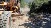 Erdekli üreticinin hasat mesaisi öncesi yol engeli ortadan kaldırılıyor
