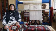 13 yaşında kendi evini inşa ettiren zanaatkar: Halı tezgahında geçen bir ömür