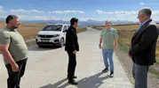 Sarıkamış'ta ulaşım seferberliği: Köy yolları betonla yenileniyor