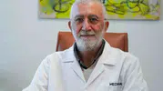 Zihinsel Keskinliğin Sırrı Sofrada Saklı: Alzheimer Riskini Azaltmak İçin Hangi Vitaminler Şart?