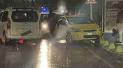 Eskişehir'de yağmur kazayı beraberinde getirdi: Üç kişi hastanelik oldu