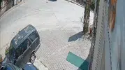 Safranbolu'da dehşet anları kamerada: Motosikletli sürücü metrelerce savruldu