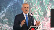Samsun'da raylı sistem hamlesi: Bakan Uraloğlu'ndan muhalefete hızlı tren yanıtı