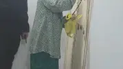 Gece yarısı sokakta kaybolan yaşlı kadından polislere duygulandıran kahve daveti