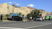 Oltu-Ardahan yolunda korkunç çarpışma: İki ağır yaralı yaşam mücadelesi veriyor