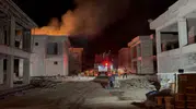 Kayseri'de lüks inşaat alevlere teslim oldu: İhmal mi yoksa kaza mı?