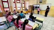 Bozdoğan'da eğitim mesaisi: Kaymakam Sözen sınıfları tek tek gezdi
