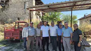 Uşak'ta tarladan ahıra uzanan çözüm köprüsü: Uzmanlar üreticinin kapısını çalıyor