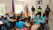 Minik öğrencilere jandarmadan trafik dersi: Kurallar oyunla öğretildi