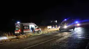 Nevşehir yolunda can pazarı: Takla atan araçta beş kişi mahsur kaldı