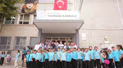 Sıralarında oturduğu okulun şimdi başkanı oldu: O günkü heyecanı bugün makamında yaşıyor