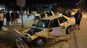 Söke'de kavşak dehşeti: Üç araç birbirine girdi