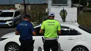 Kars yollarında sıkı takip: Trafik ekiplerinden sürücülere hayati uyarılar