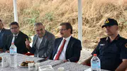 Salihli'de saha mesaisi: Kaymakam Güldoğan mahallelerin nabzını tuttu