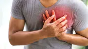 Aynaya baktığınızda gördüğünüz o küçük sarı lekeler aslında kalbinizin sessiz çığlığı olabilir