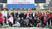 Sultangazi'de dev spor şöleni: Gençler 19 farklı branşta hünerlerini sergiledi
