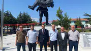 Bir asrı aşan vefa: Çetmili kahraman baba ve oğul dualarla yad edildi