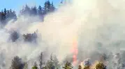 Adana ve Kayseri sınır hattında alevlerle zorlu mücadele
