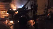 Nevşehir'de okul yakınında korkutan yangın: Park halindeki araç küle döndü