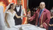 Gelibolu'da unutulmaz an: Nikah memuru baba kendi kızının mutluluğuna imza attı