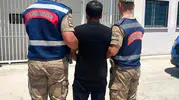 Karaköprü'de jandarmadan nefes kesen operasyon: Silahlı yağma hükümlüsü kıskıvrak yakalandı