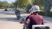 Sınav stresi yaşayan adayların imdadına polis ekipleri yetişti