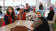 Aydın'a ilk adımda sıcak karşılama: Gençlerin yeni şehirdeki rehberleri oldular
