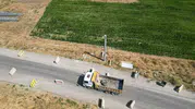 Karşıyaka'da trafik çilesi: Yolun ortasındaki gizemli bariyerler sürücüleri canından bezdirdi