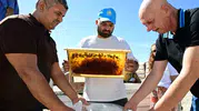 Manisa'da arıcıların kabusu sona erdi: Petekler eksi 30 derecede güveye karşı koruma altında