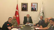 Kars'ta kritik güvenlik zirvesi: Sınır hattından okul çevrelerine kadar geniş kapsamlı önlemler